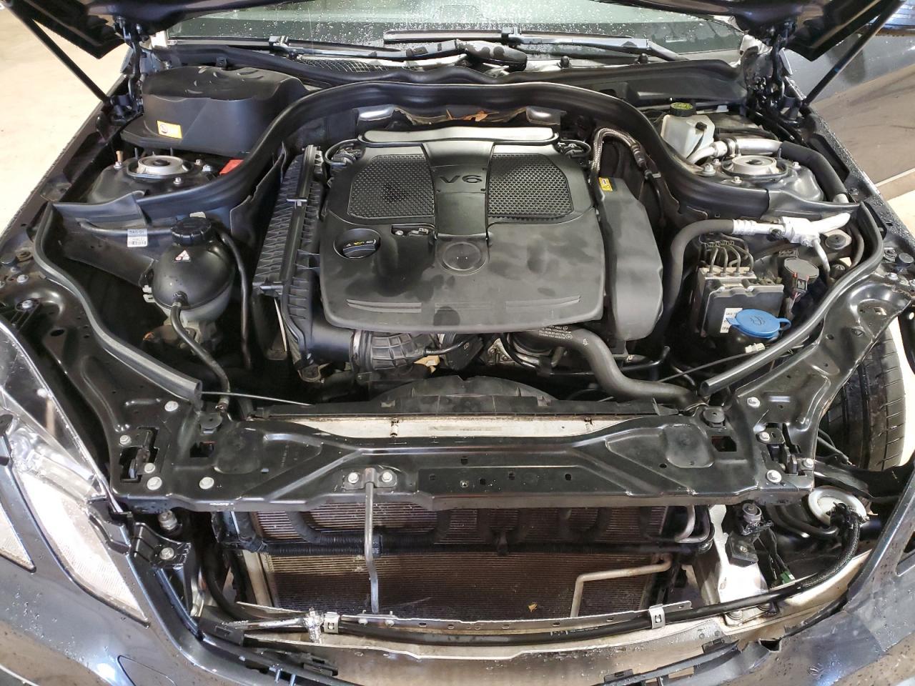2013 MERCEDES-BENZ E-Class