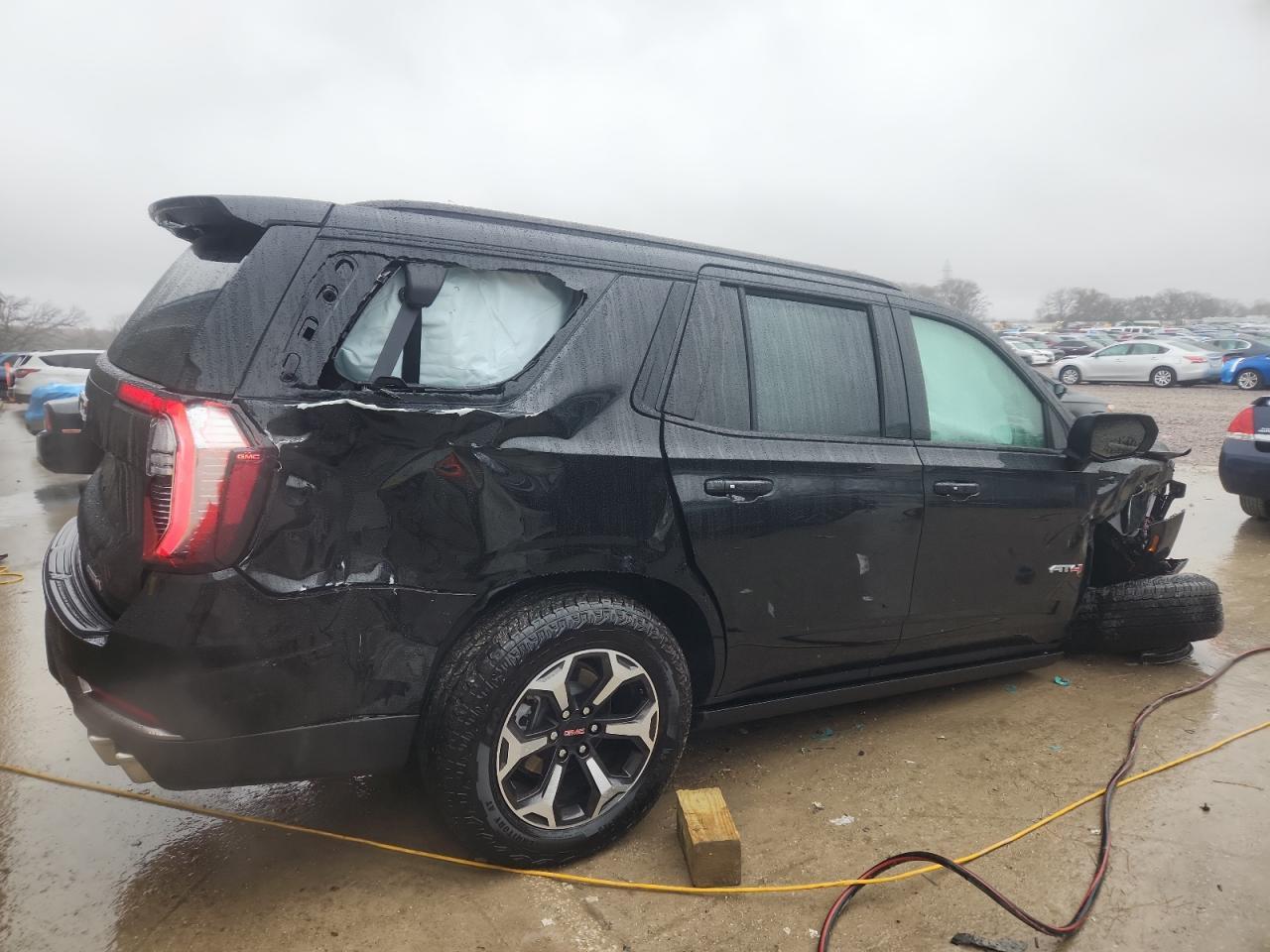 2025 GMC Yukon