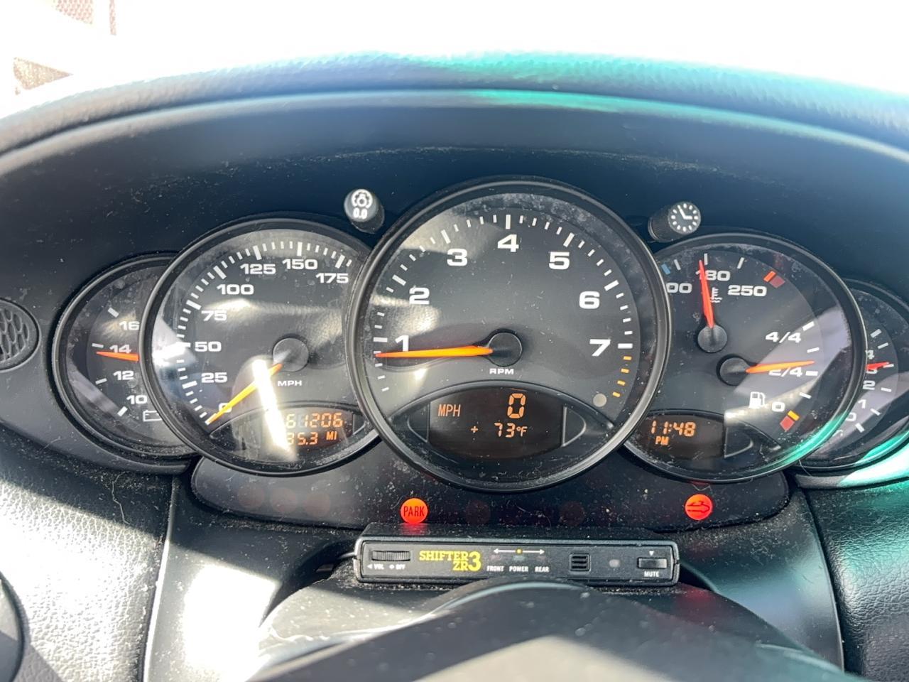2001 PORSCHE 911