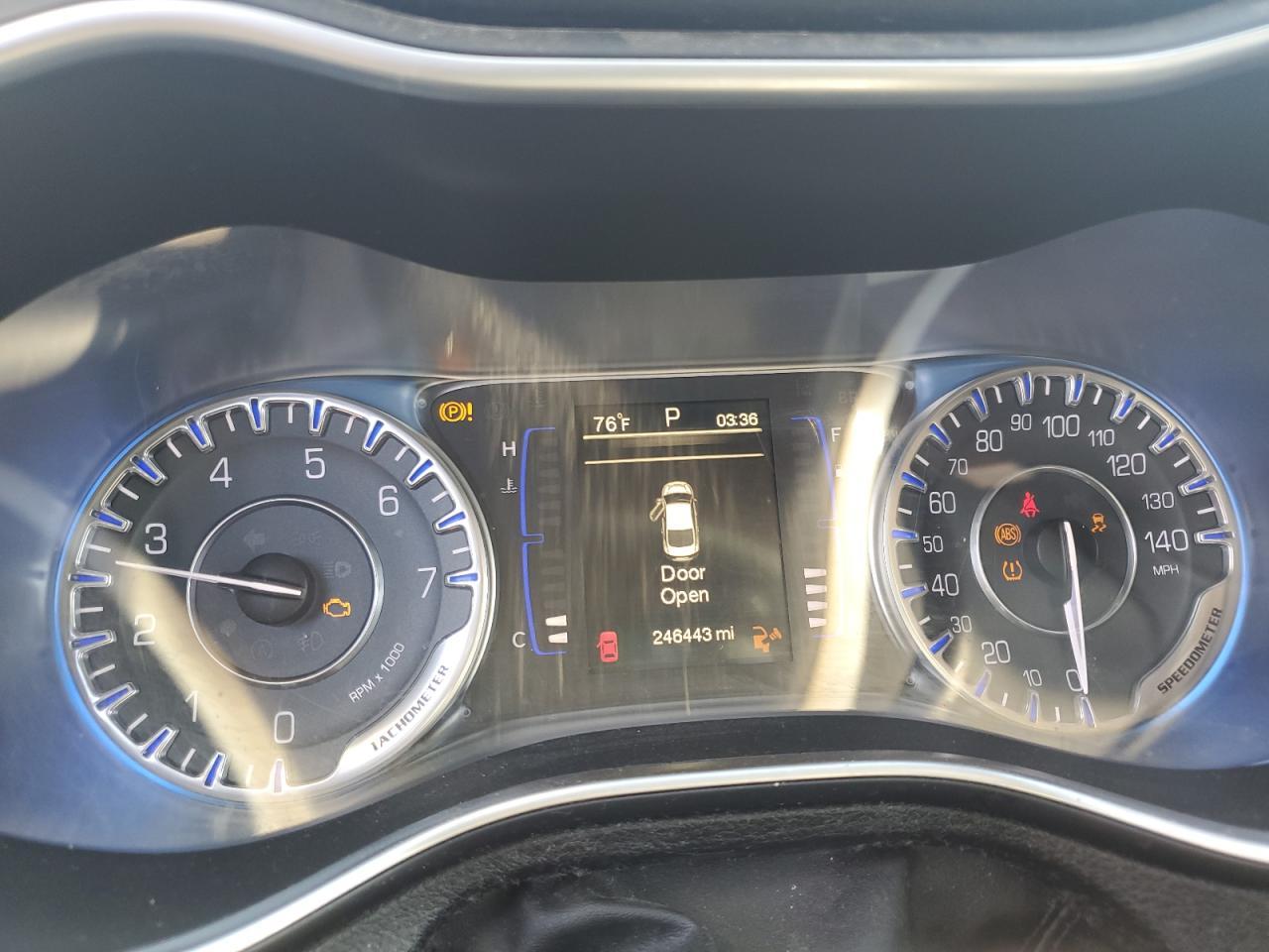 2015 CHRYSLER 200