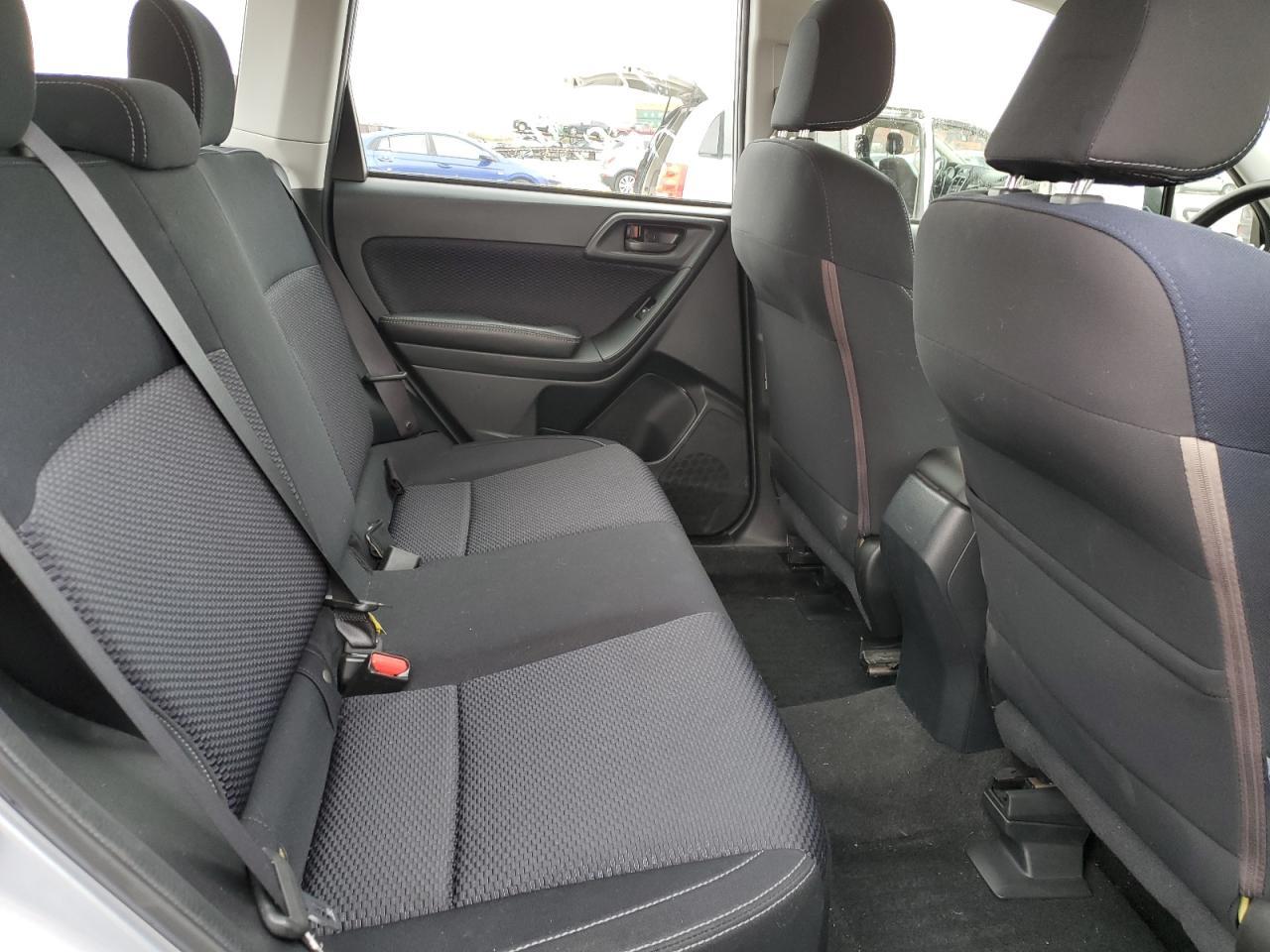 2017 SUBARU FORESTER