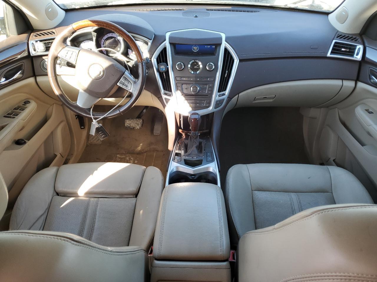 2010 CADILLAC SRX