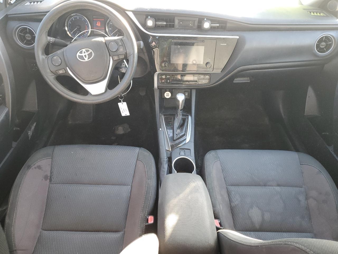 2017 TOYOTA COROLLA