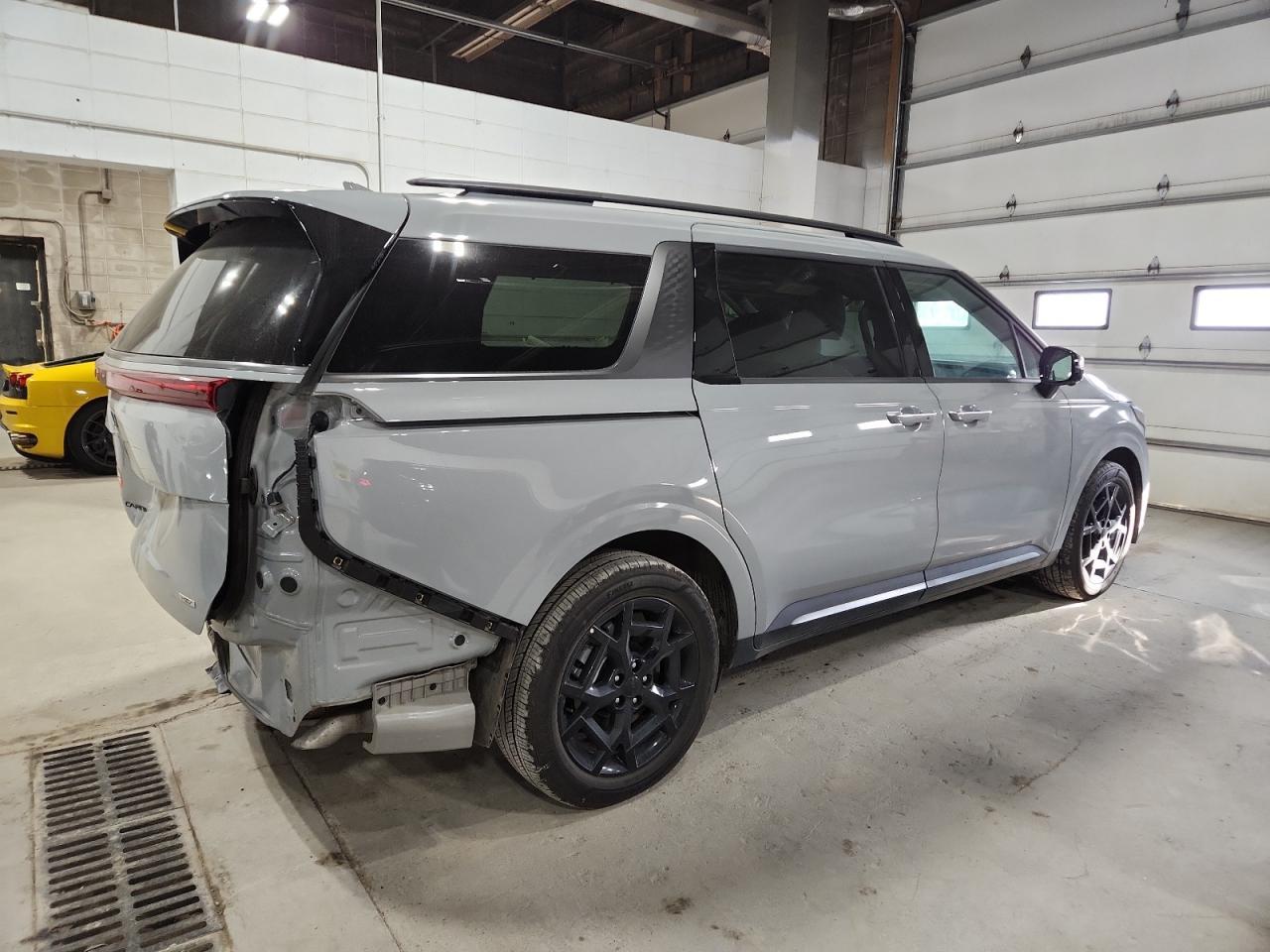 2025 KIA Carnival
