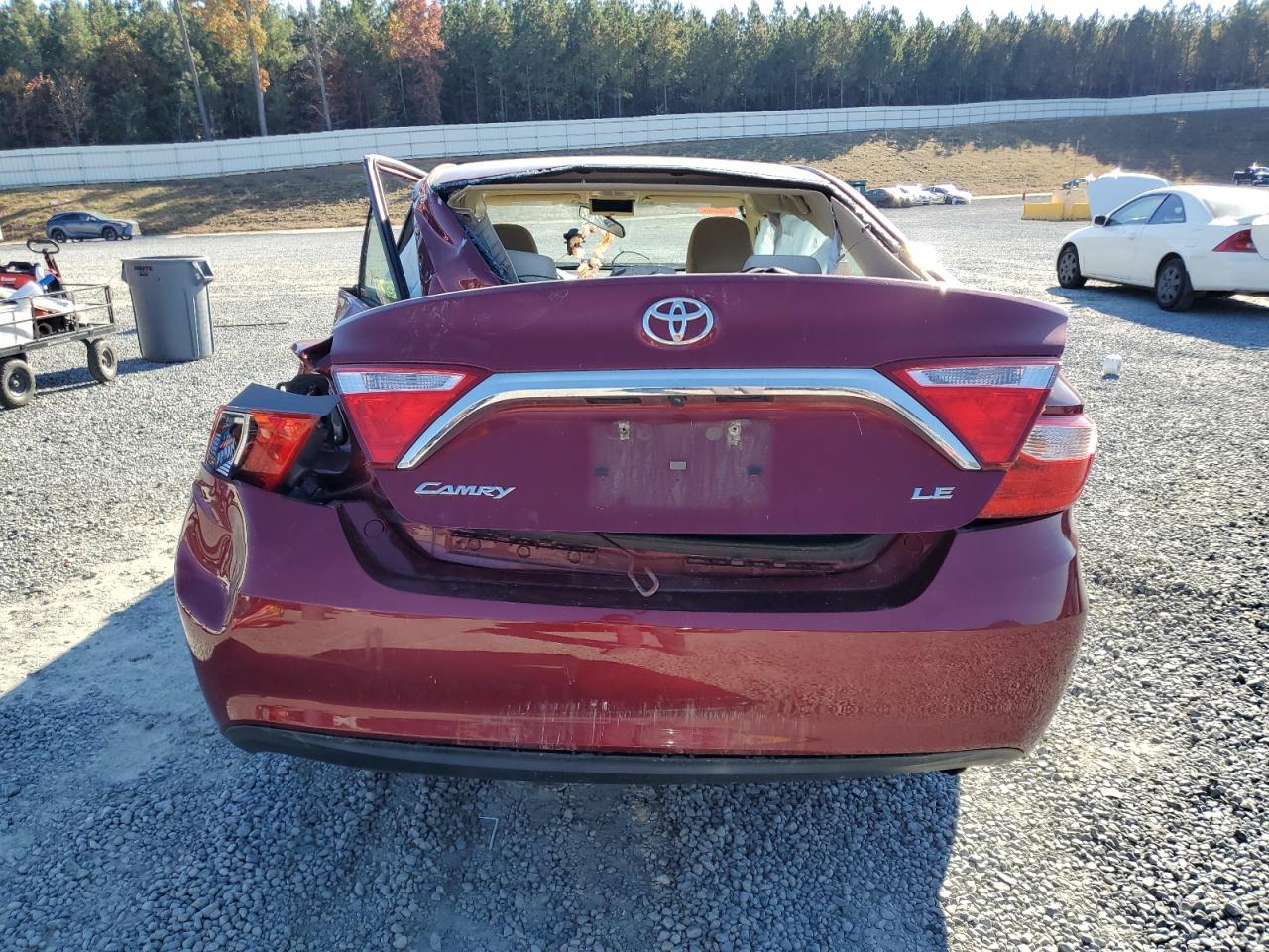2017 TOYOTA CAMRY