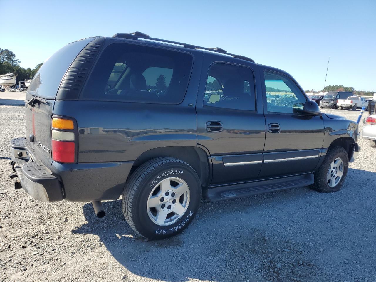 2004 CHEVROLET Tahoe