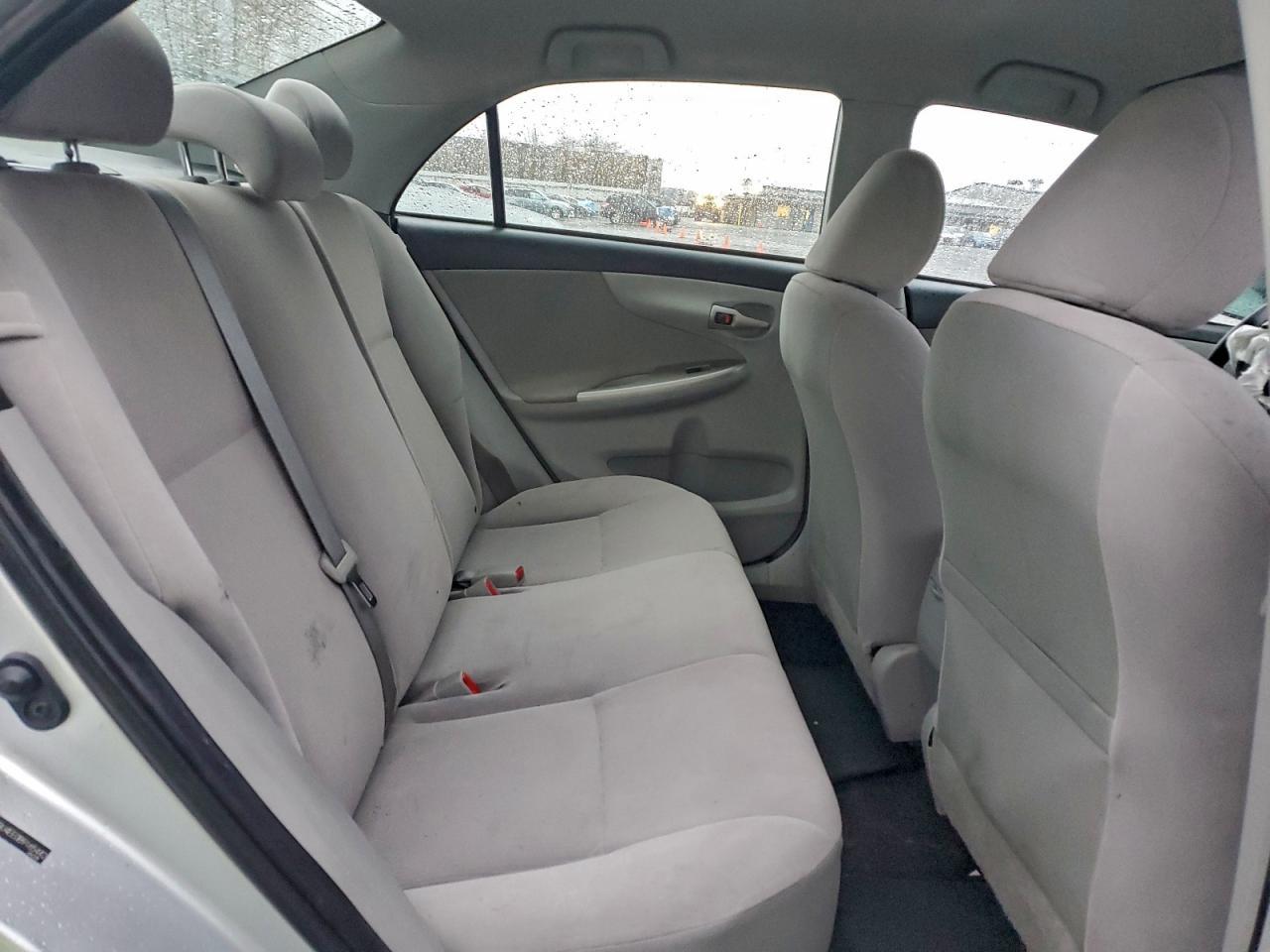2011 TOYOTA COROLLA