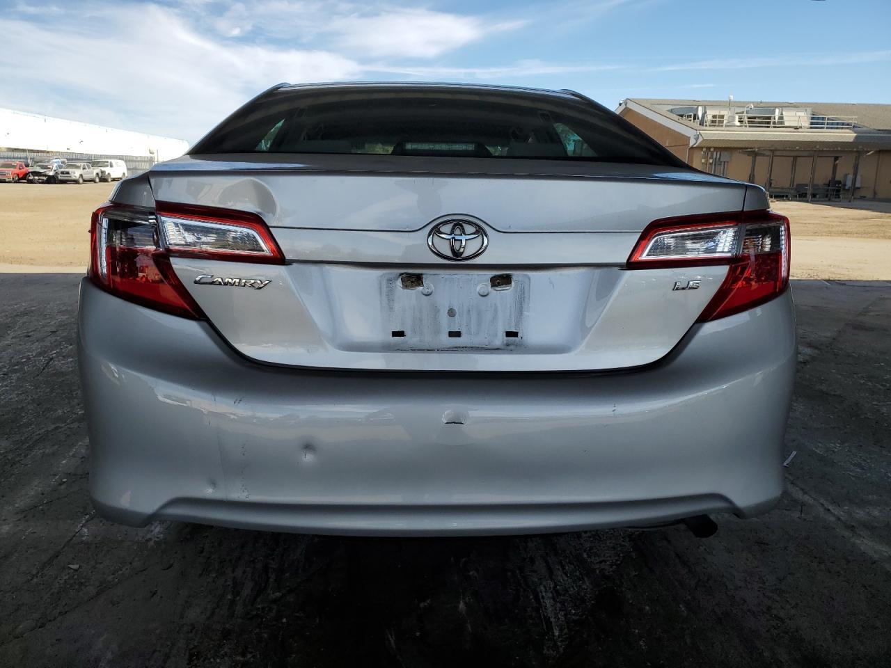2012 TOYOTA CAMRY