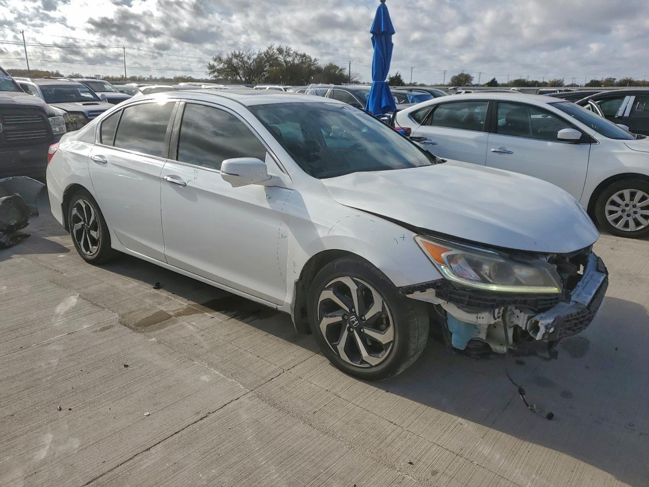 2017 HONDA ACCORD