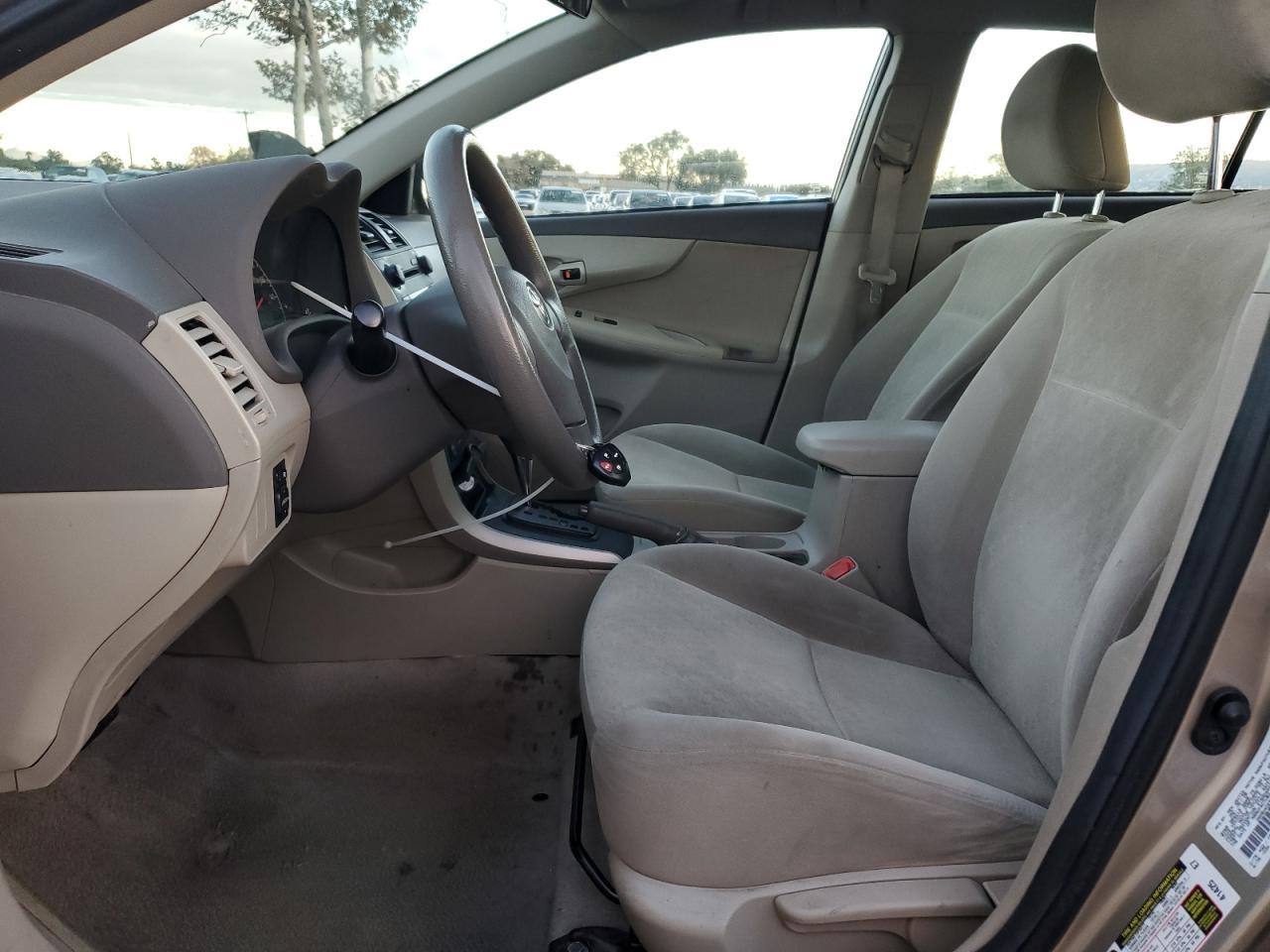 2009 TOYOTA COROLLA