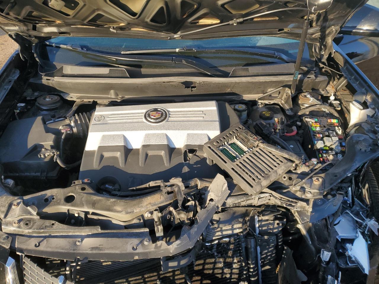 2010 CADILLAC SRX