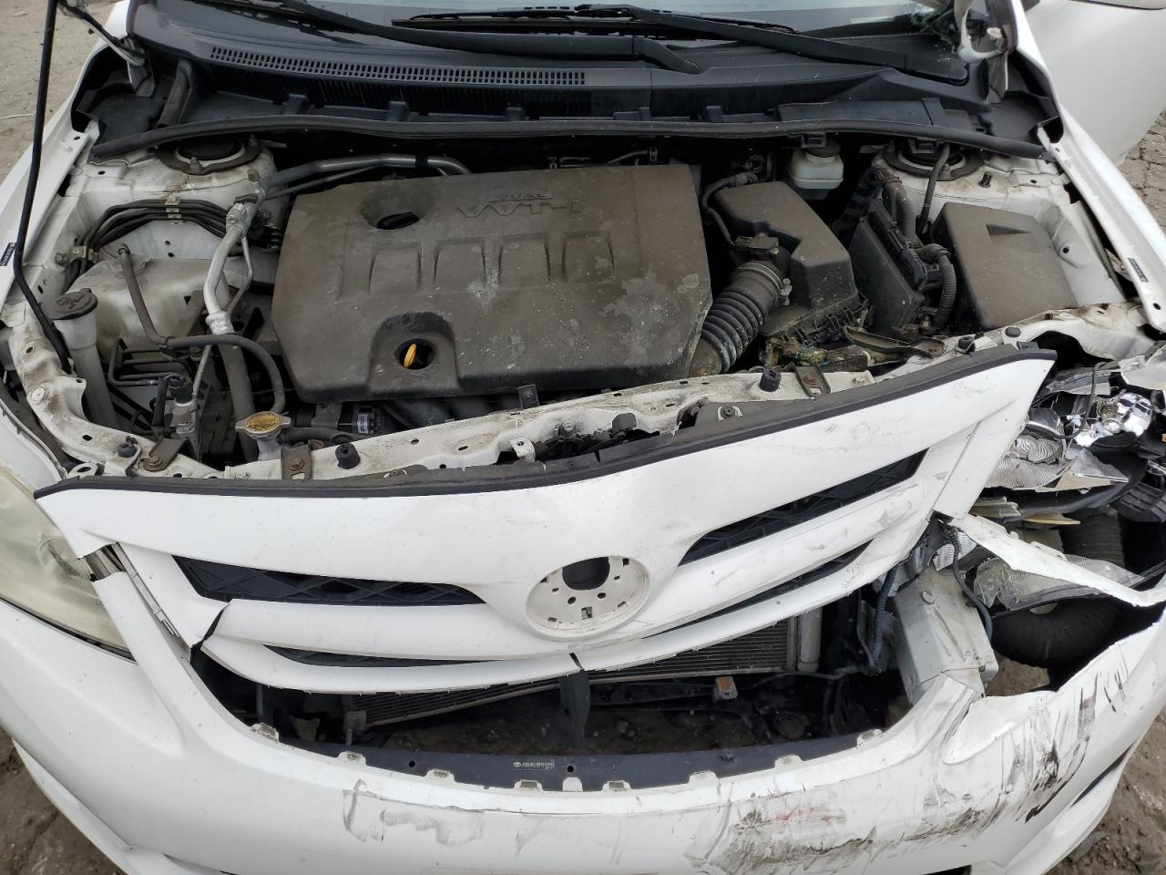 2011 TOYOTA COROLLA