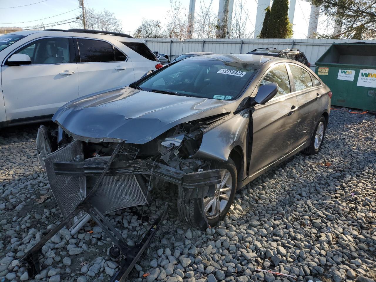 2013 HYUNDAI SONATA
