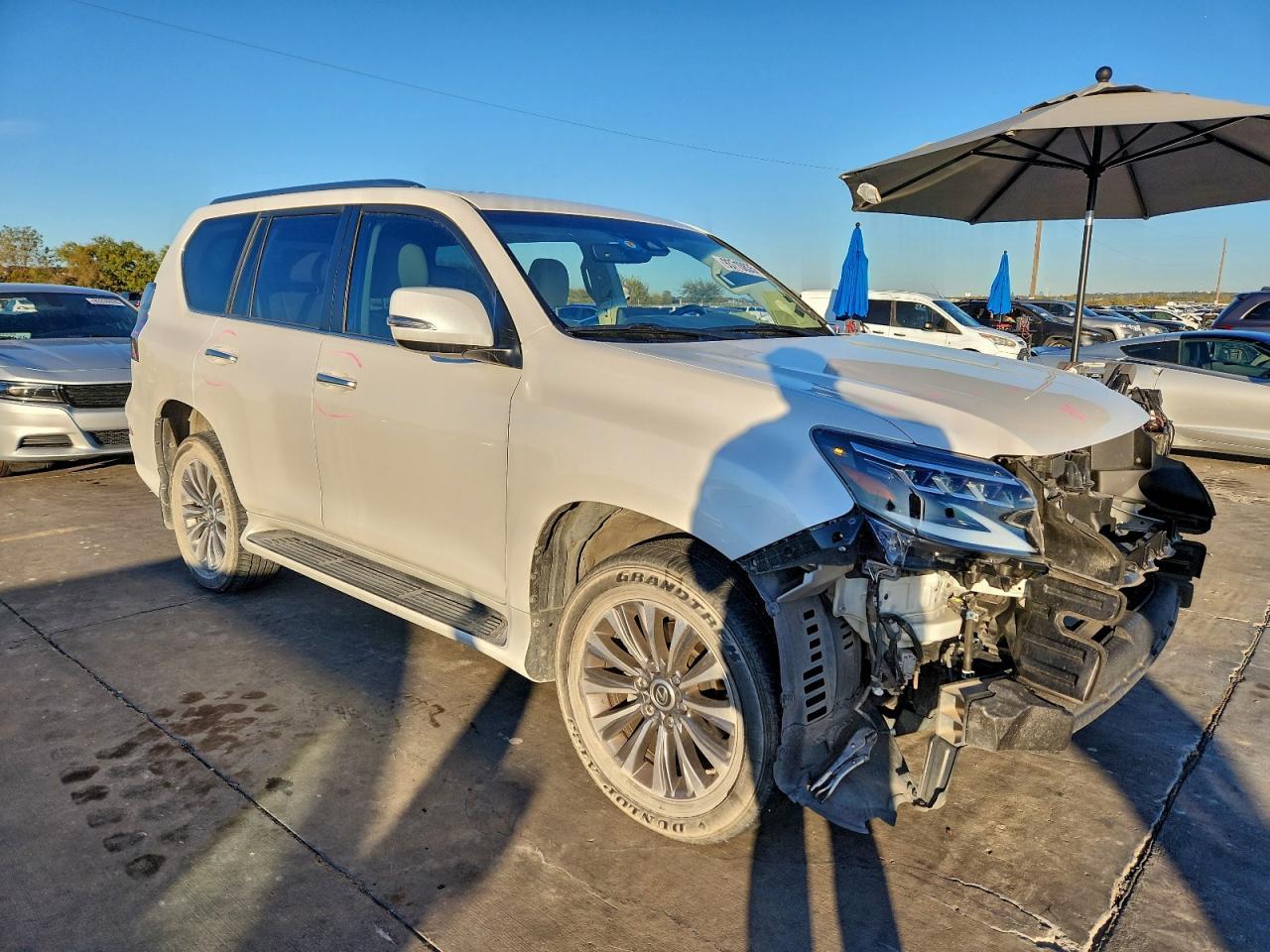 2023 LEXUS GX 460