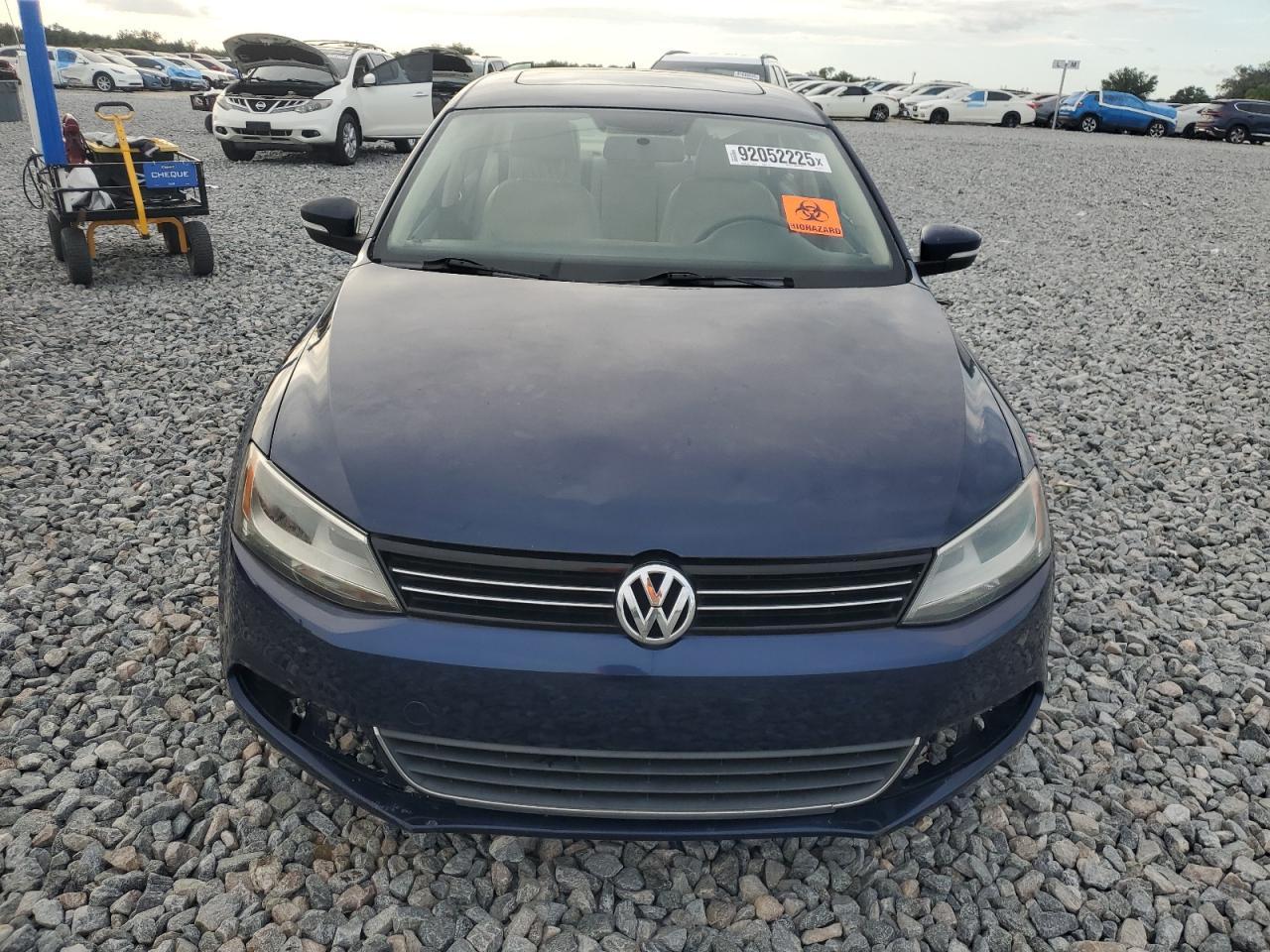 2014 VOLKSWAGEN JETTA