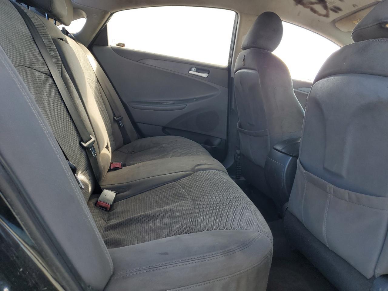 2011 HYUNDAI SONATA