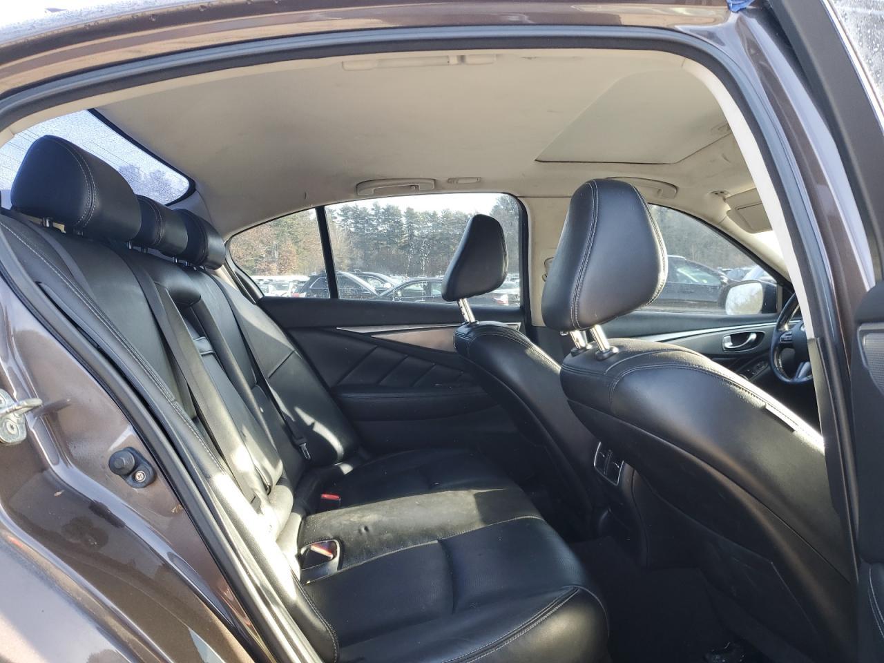 2014 INFINITI Q50