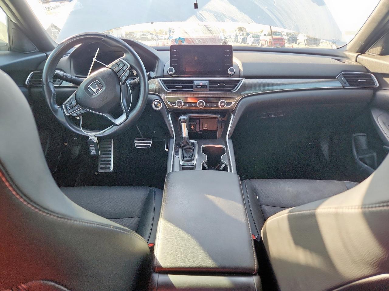 2018 HONDA ACCORD