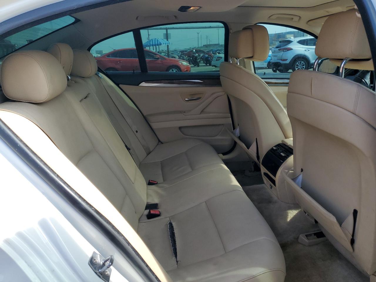 2011 BMW 5 series