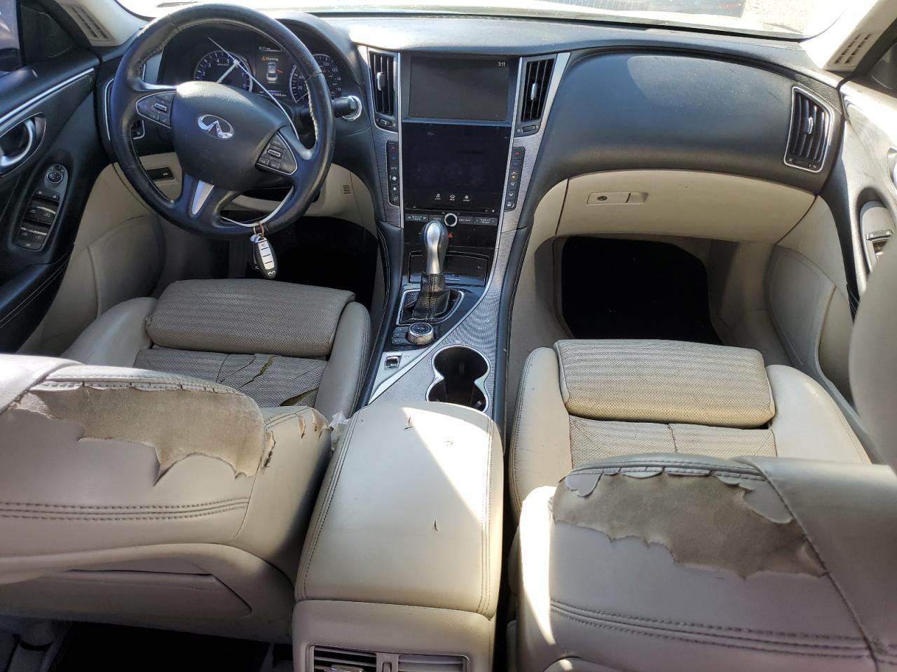 2016 INFINITI Q50
