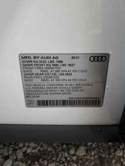 2024 AUDI Q8