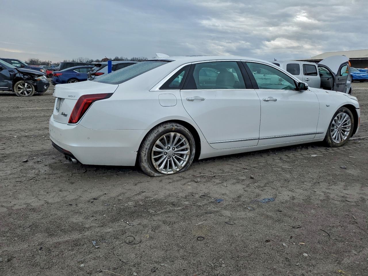2017 CADILLAC CT6