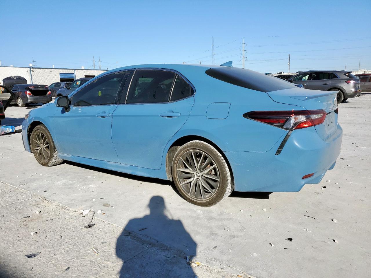2023 TOYOTA CAMRY
