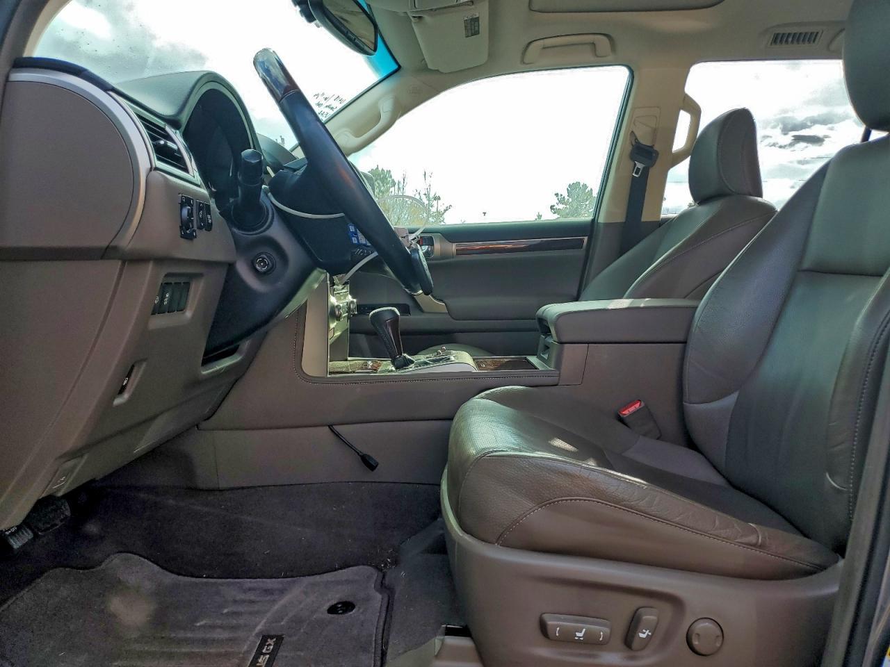 2017 LEXUS GX 460