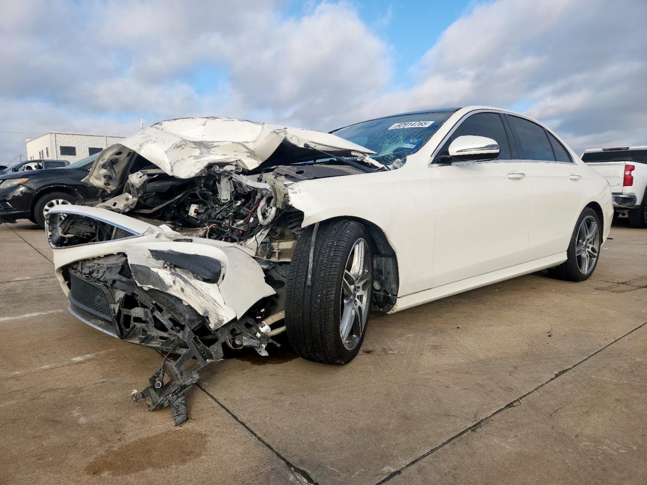 2018 MERCEDES-BENZ E-Class