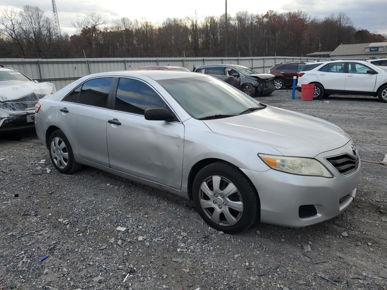 2011 TOYOTA CAMRY