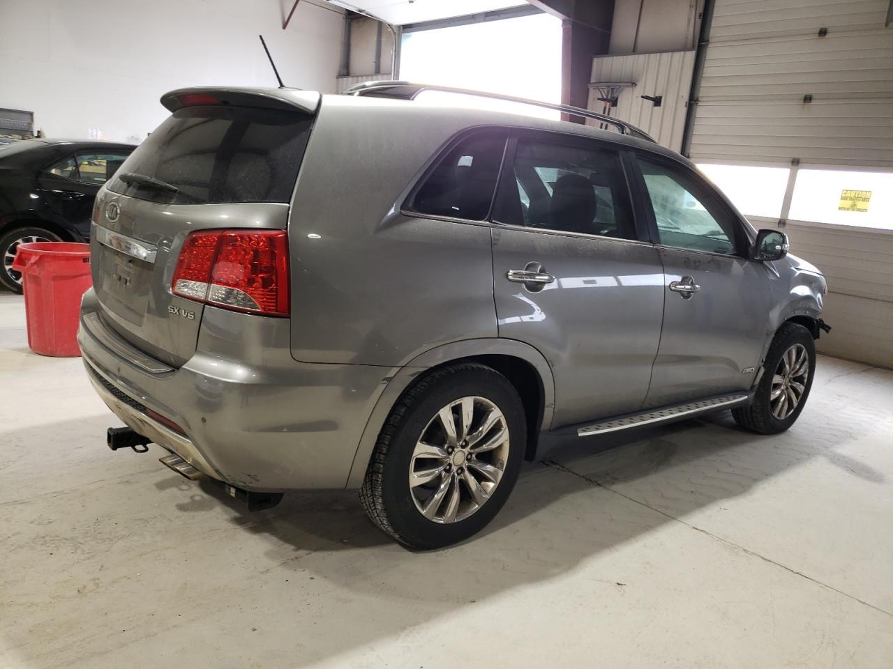 2012 KIA SORENTO
