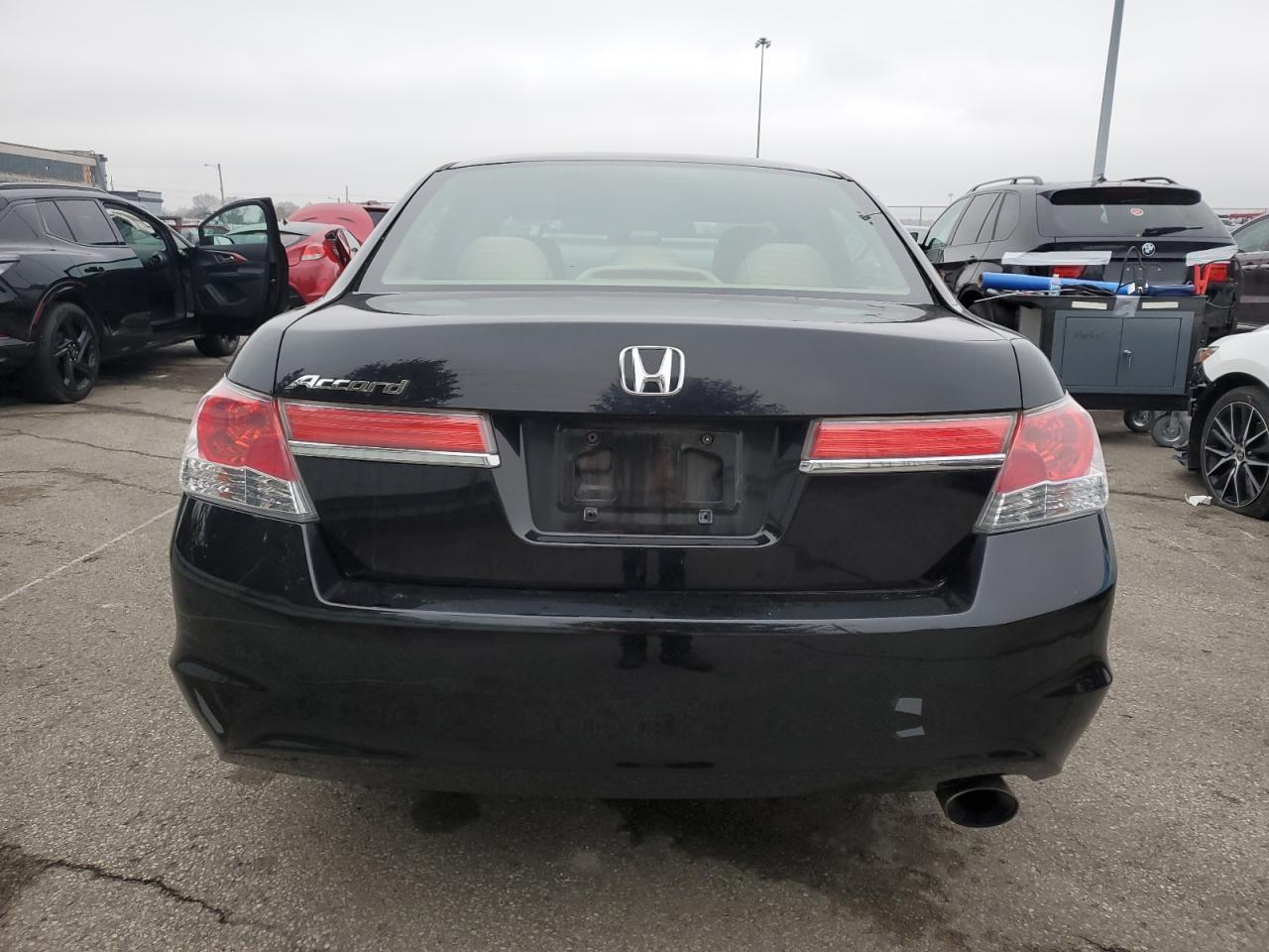 2011 HONDA ACCORD
