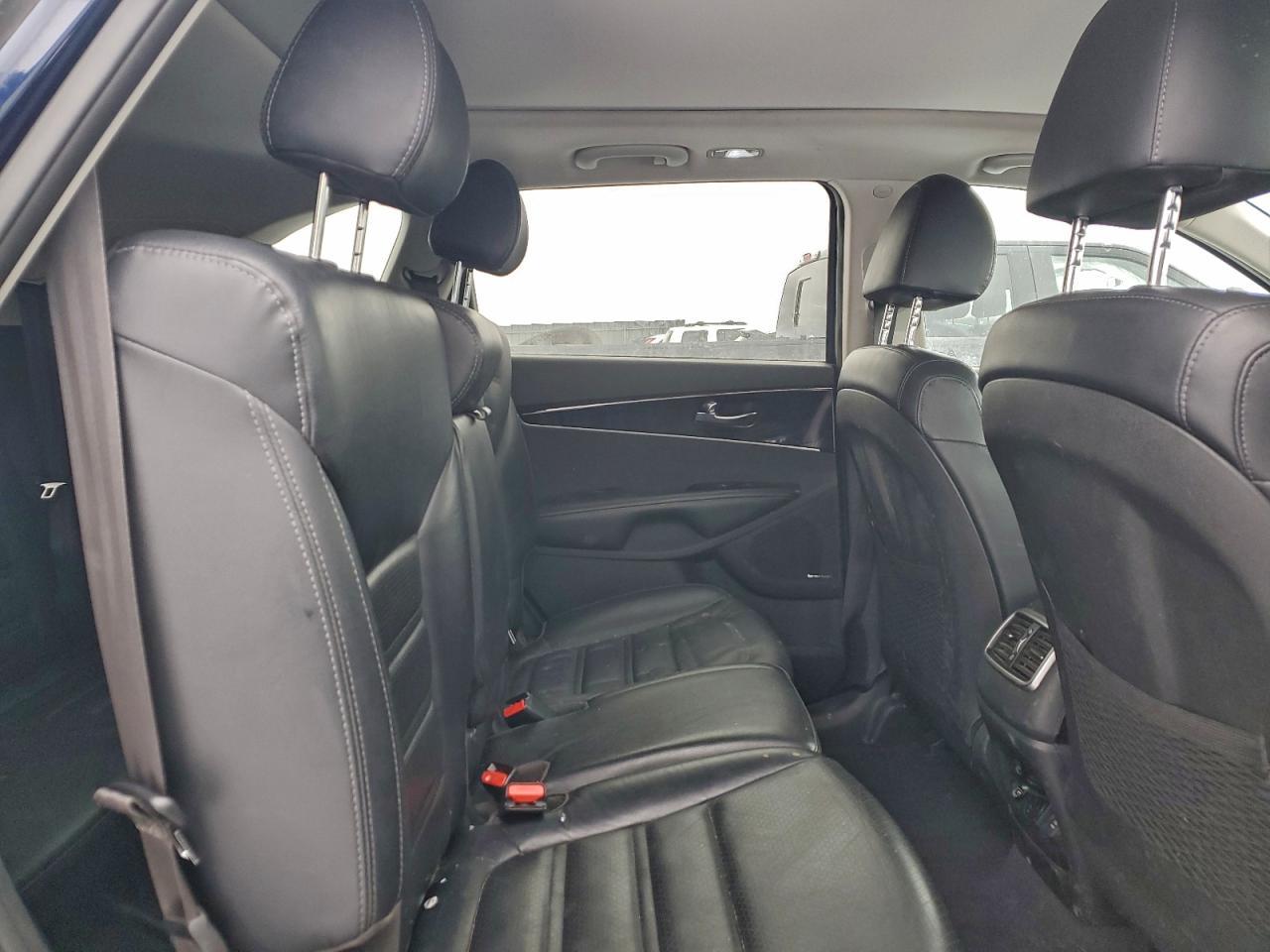 2020 KIA SORENTO