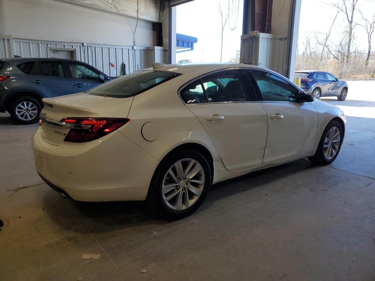 2015 BUICK Regal