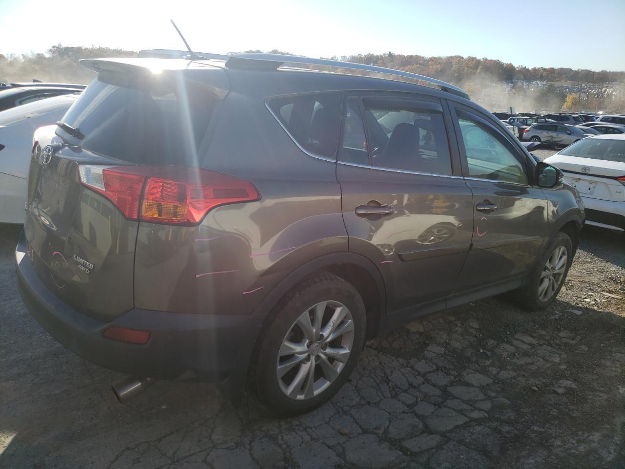 2014 TOYOTA RAV4