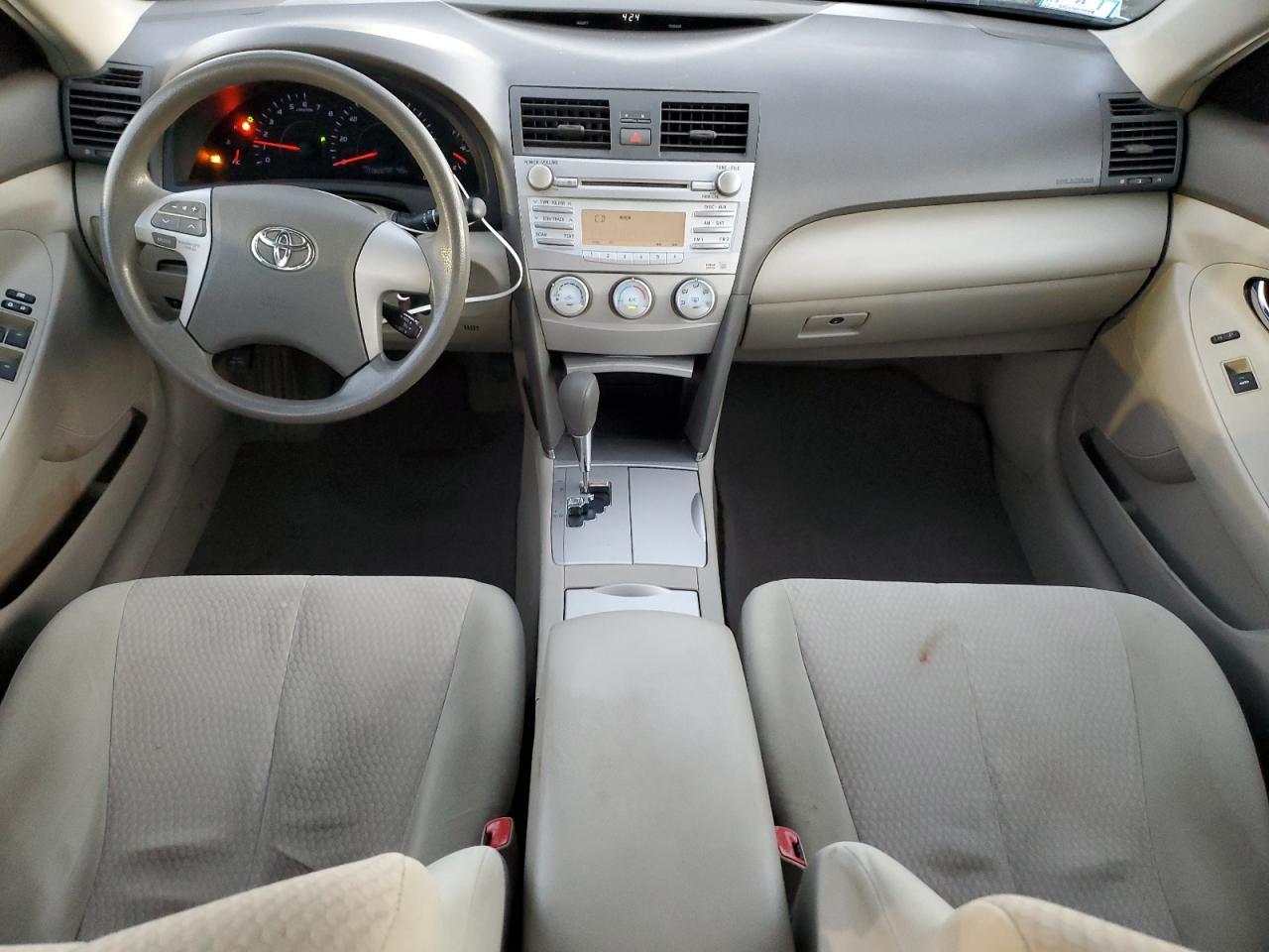 2011 TOYOTA CAMRY