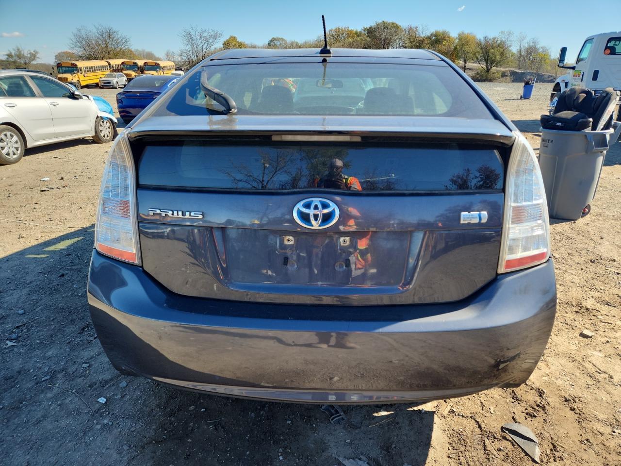 2011 TOYOTA PRIUS