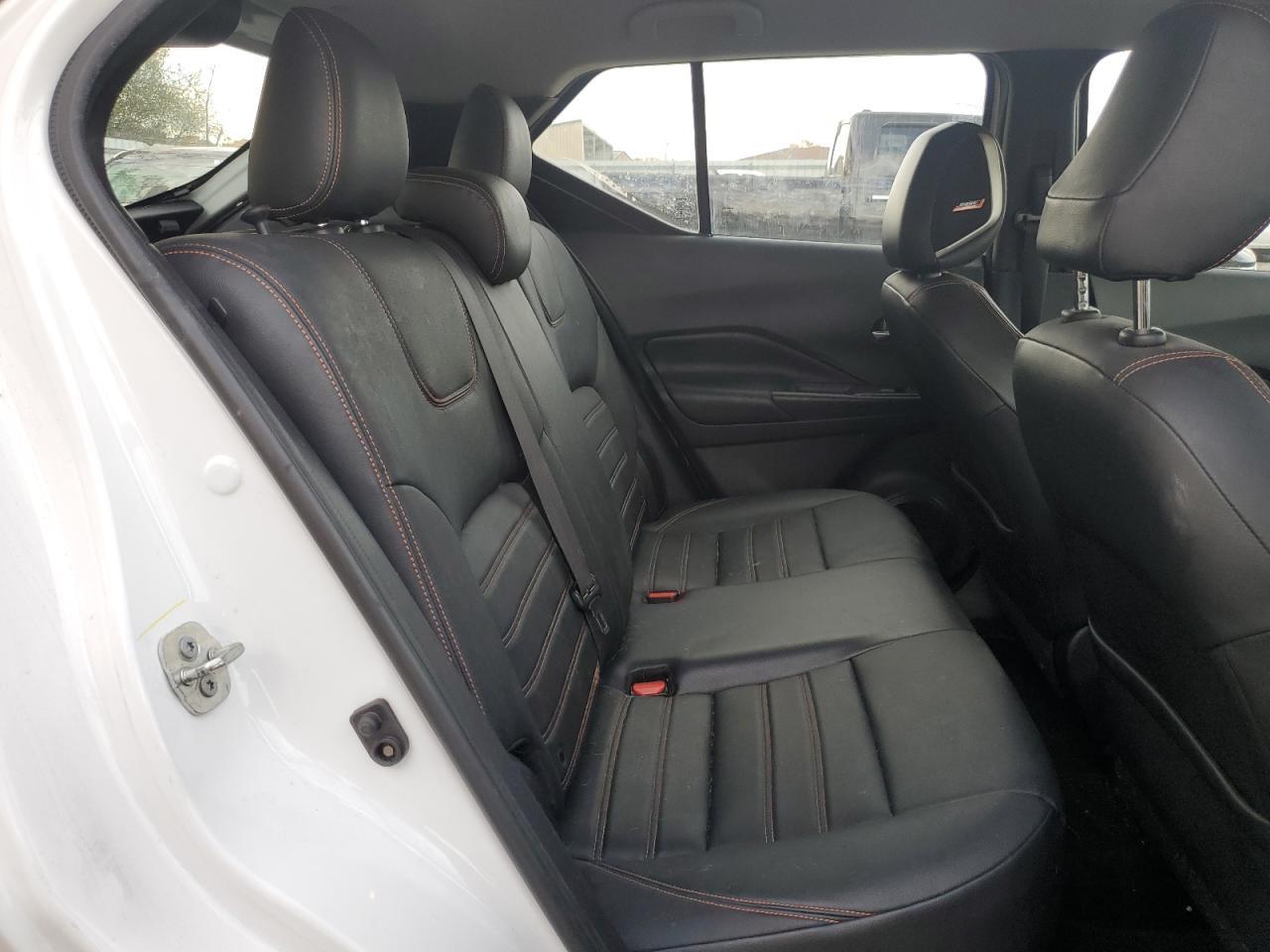 2019 NISSAN KICKS