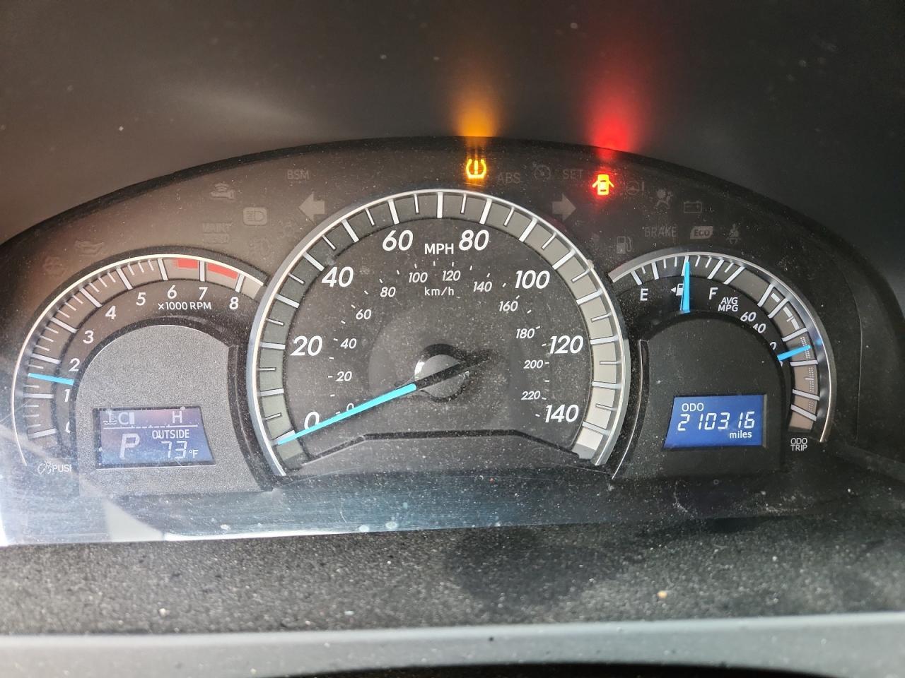 2014 TOYOTA CAMRY