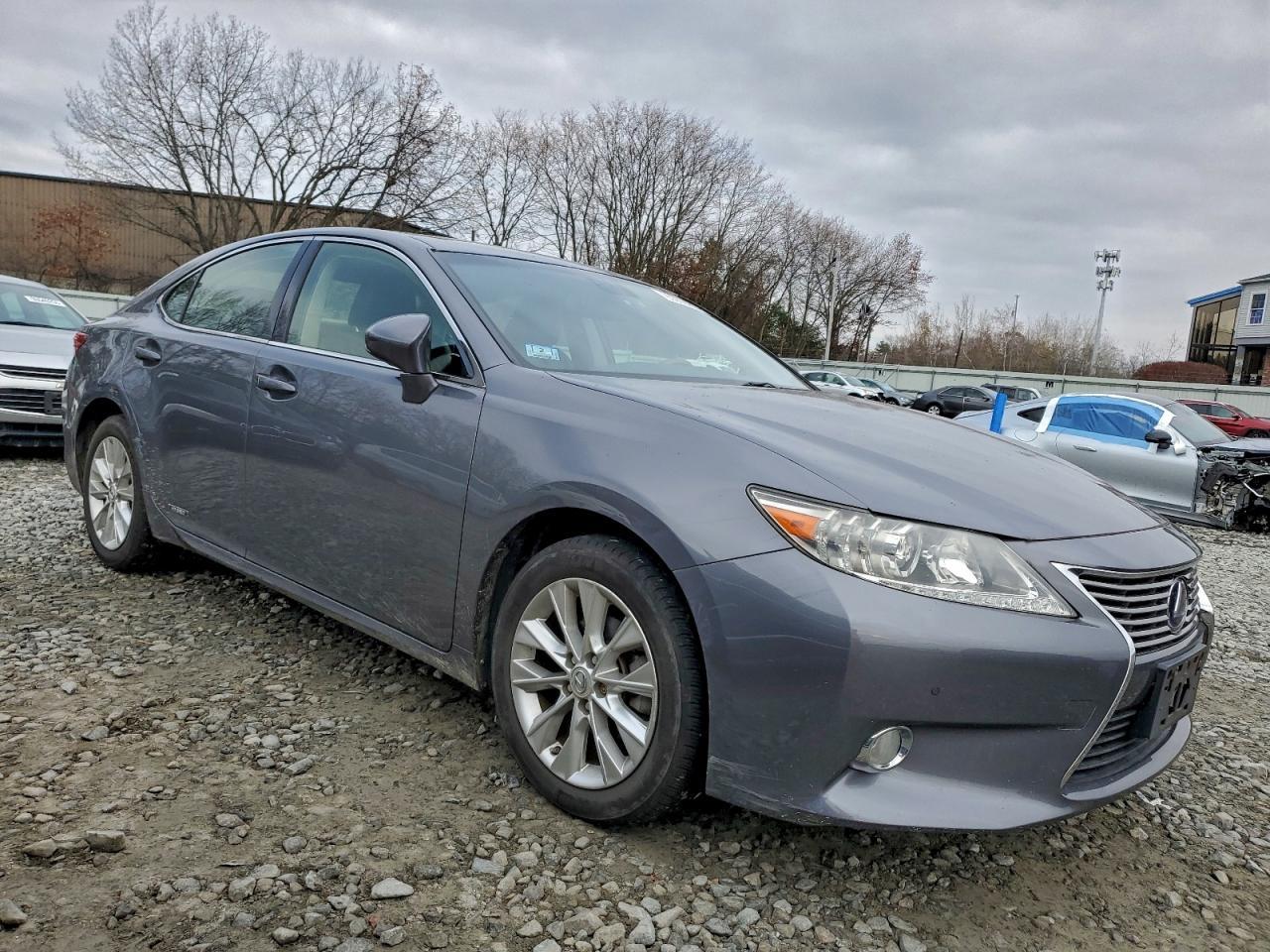 2013 LEXUS ES 300H