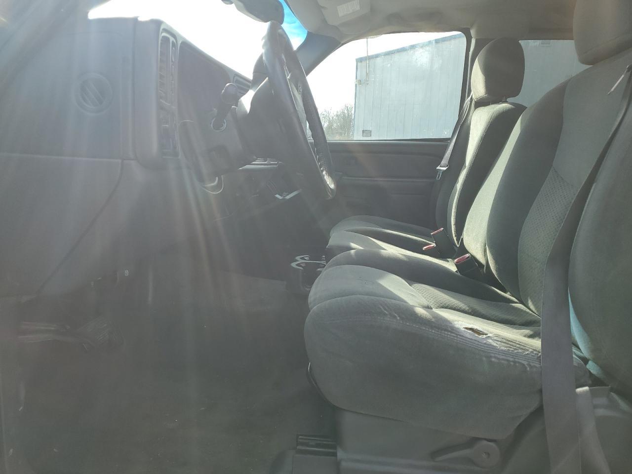2004 CHEVROLET Silverado