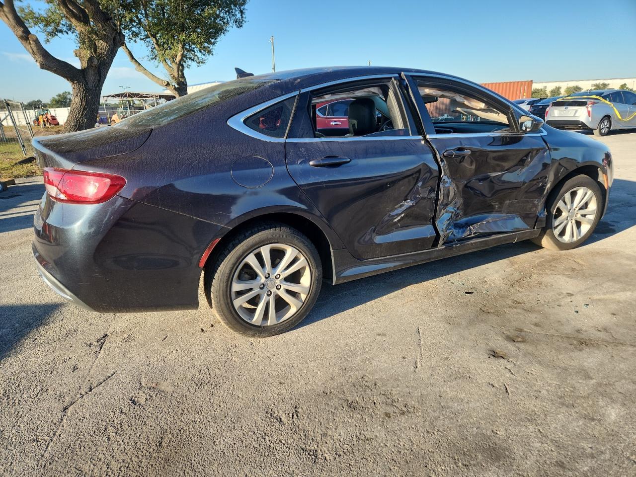 2017 CHRYSLER 200