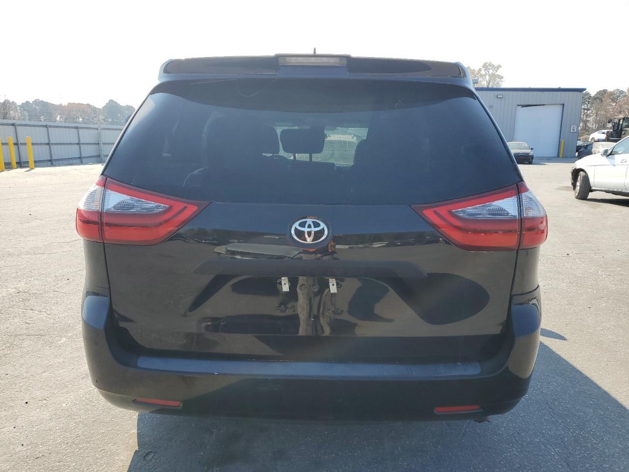 2020 TOYOTA SIENNA