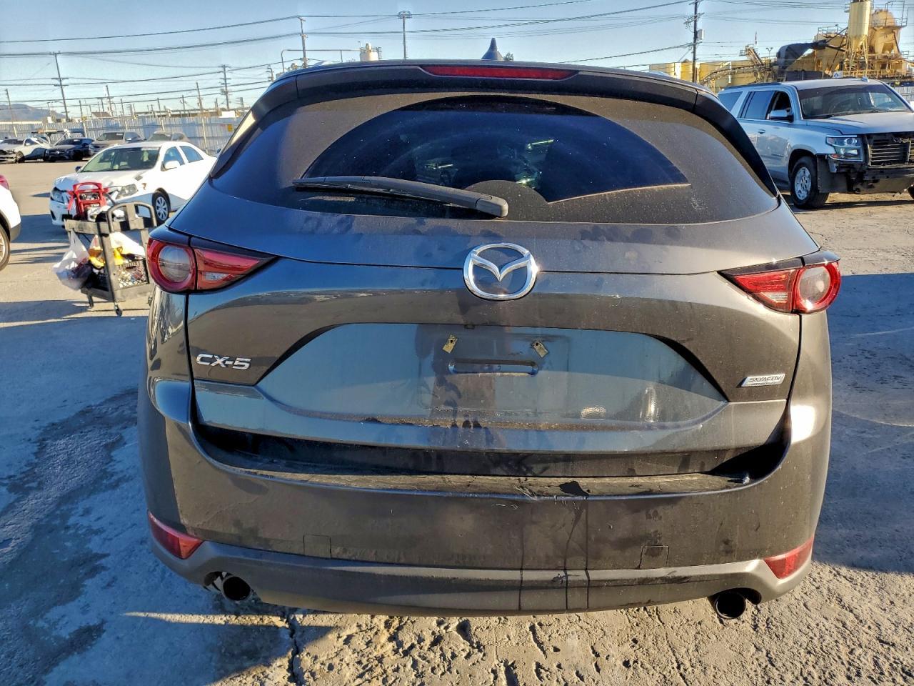 2017 MAZDA CX-5