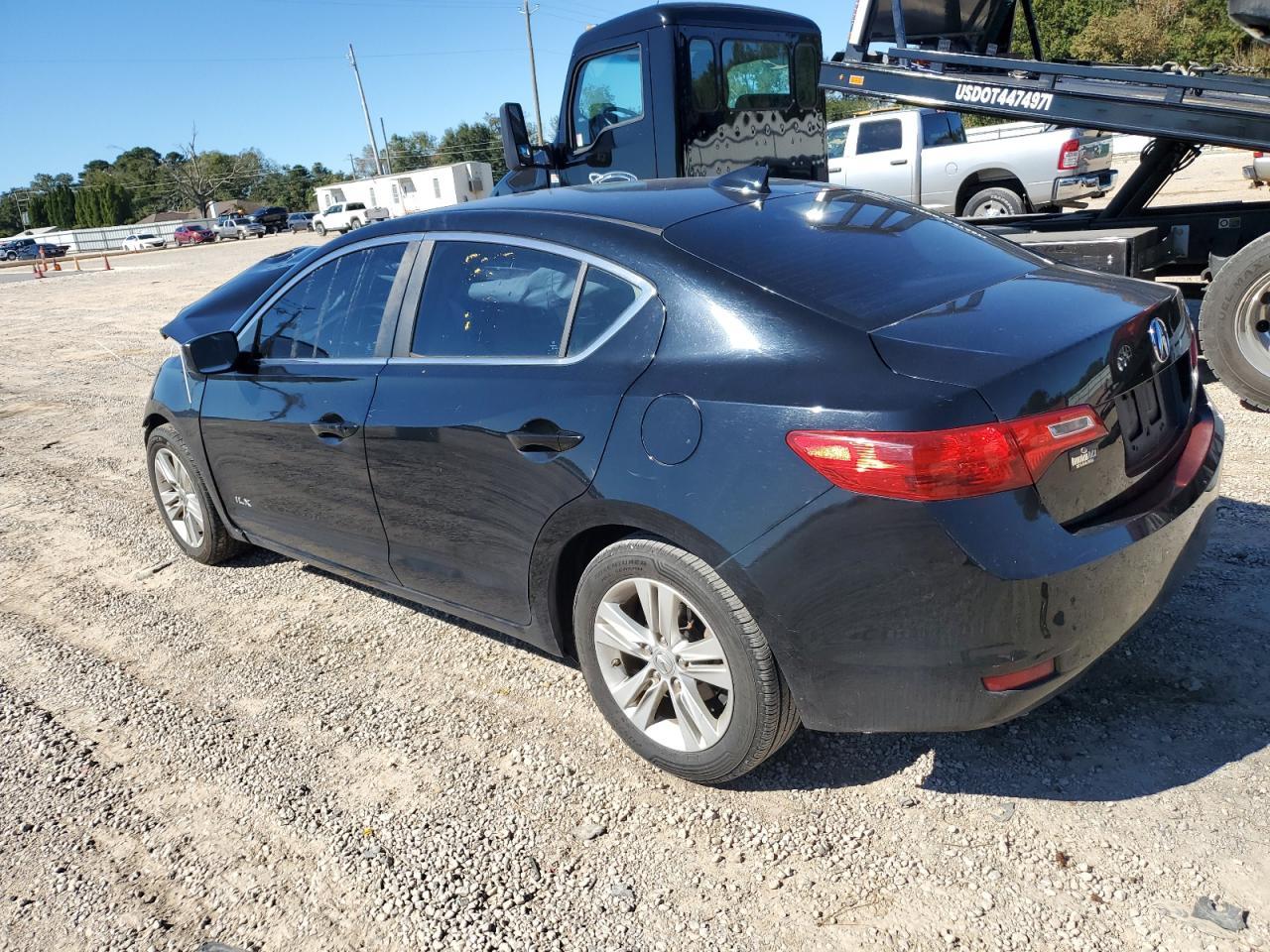 2013 ACURA ILX