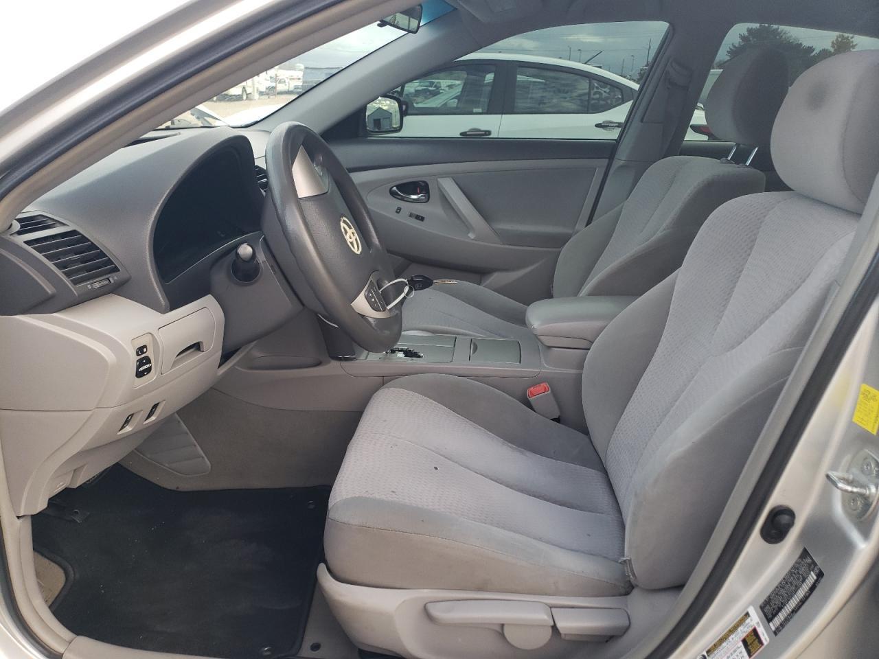 2011 TOYOTA CAMRY