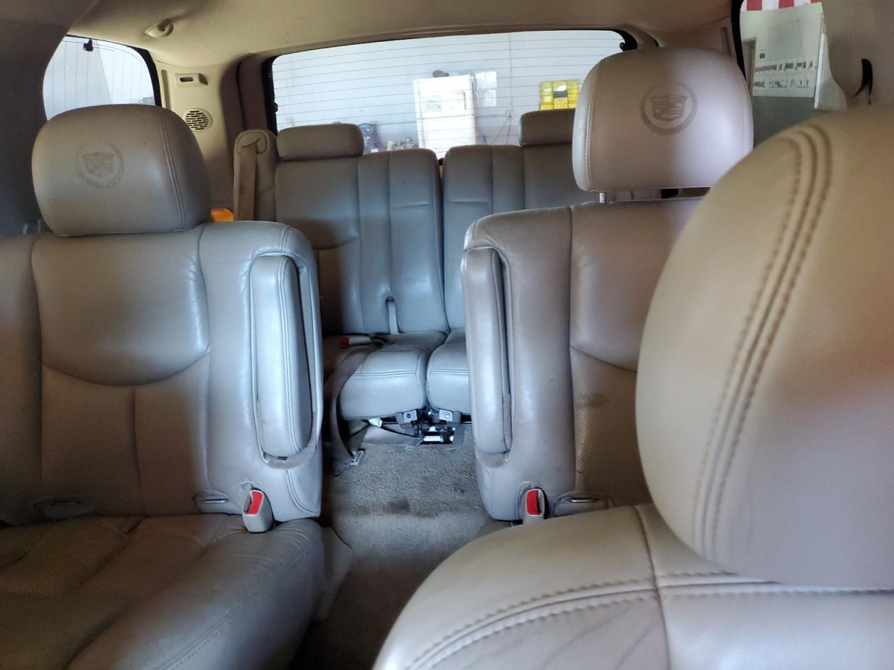 2003 CADILLAC ESCALADE