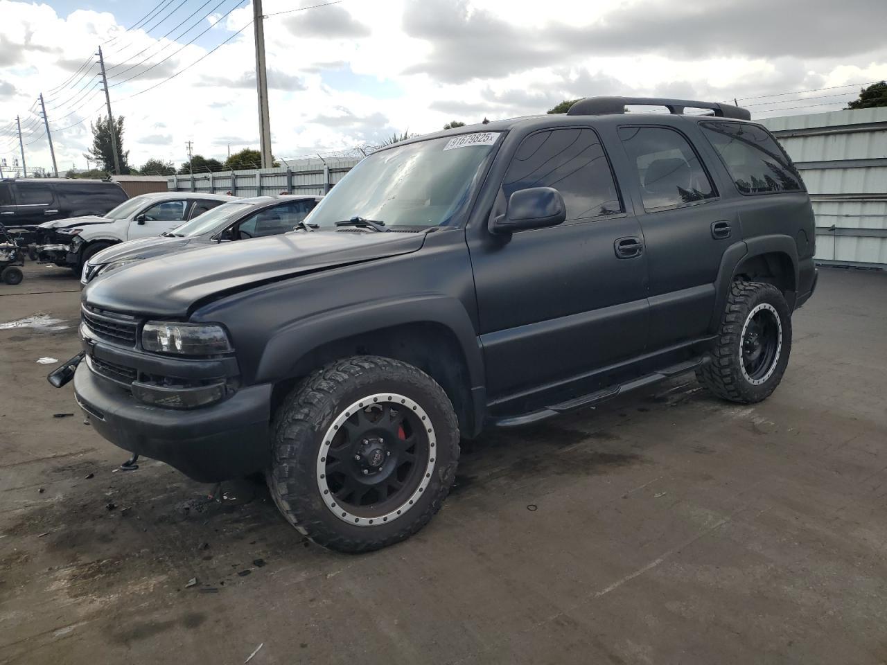2002 CHEVROLET Tahoe