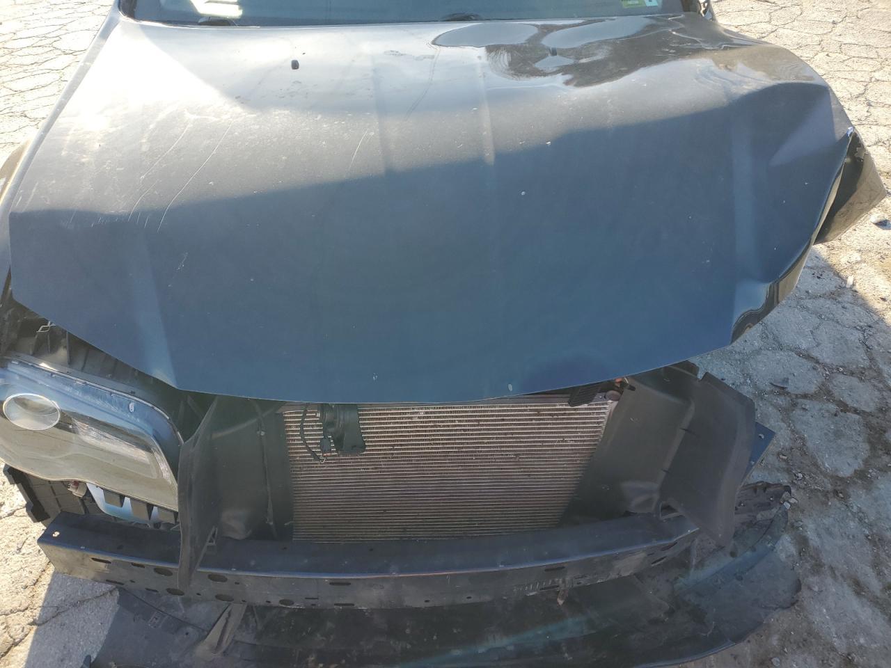 2019 CHRYSLER 300