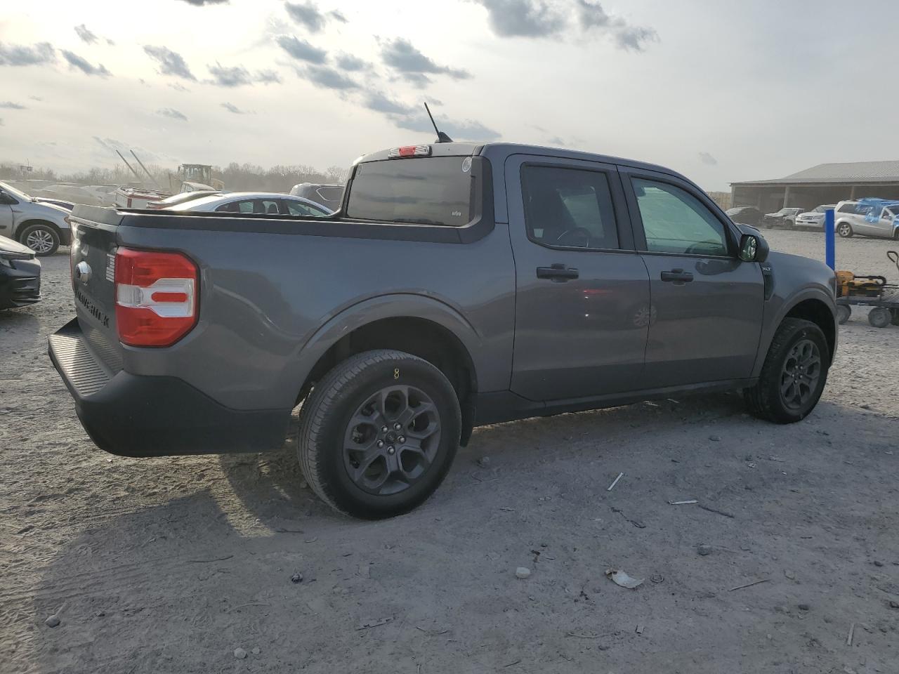 2023 FORD Maverick